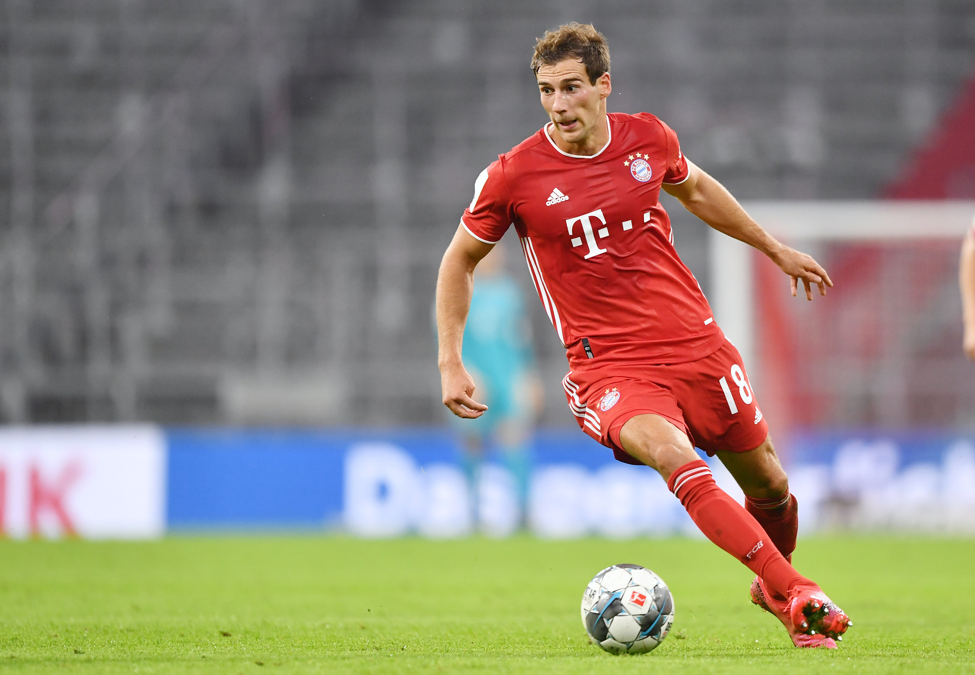 三条线并行 三条线并行